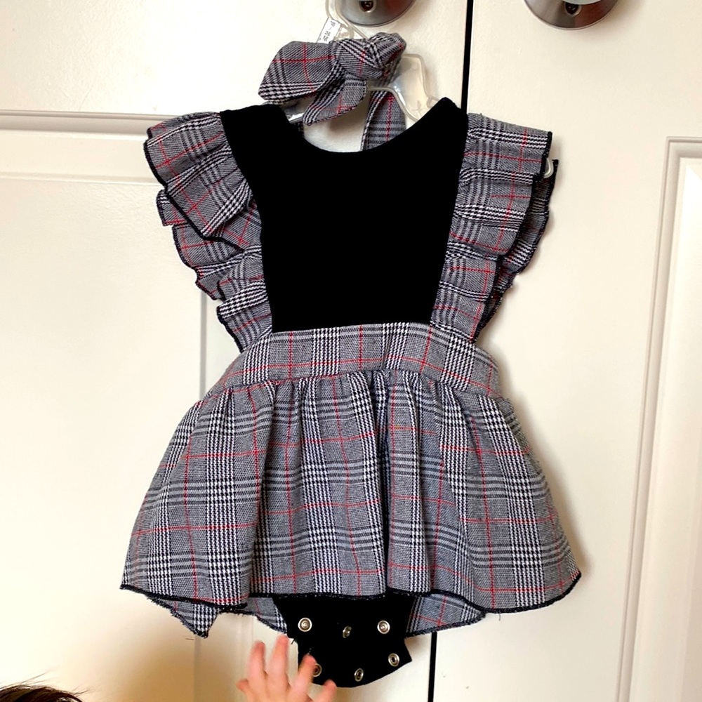 ❌SOLD❌Shein baby girl dress with headband